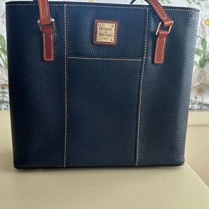 Pebble grain Lexington bag by Dooney & Bourke.